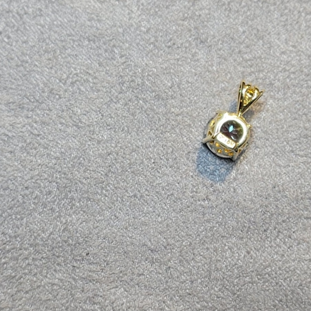 Elegant 14K Yellow Gold Neptune Topaz Pendant - Picture 10 of 14